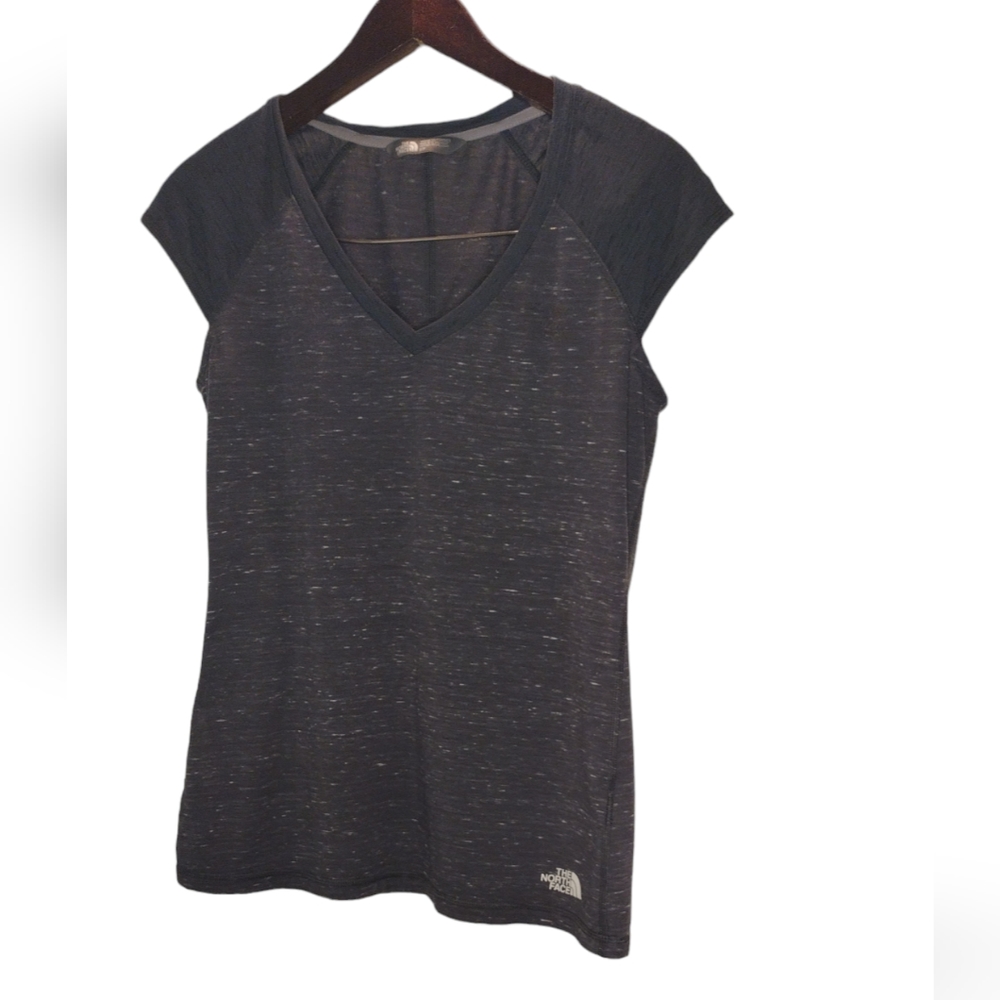 North Face Sleeveless Athletic Top - Gray Size Small